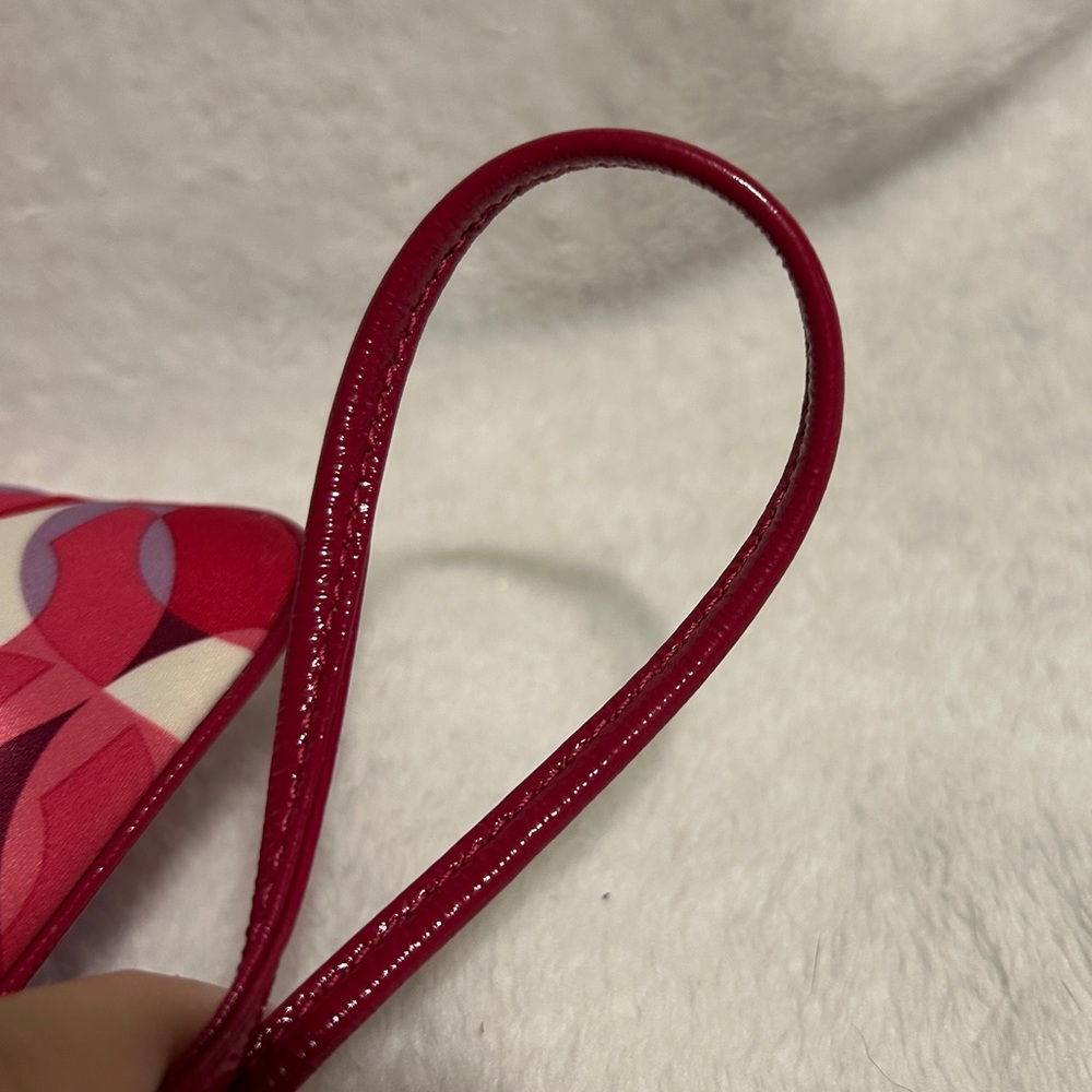 Coach Poppy Wristlet - Picture 6 of 7